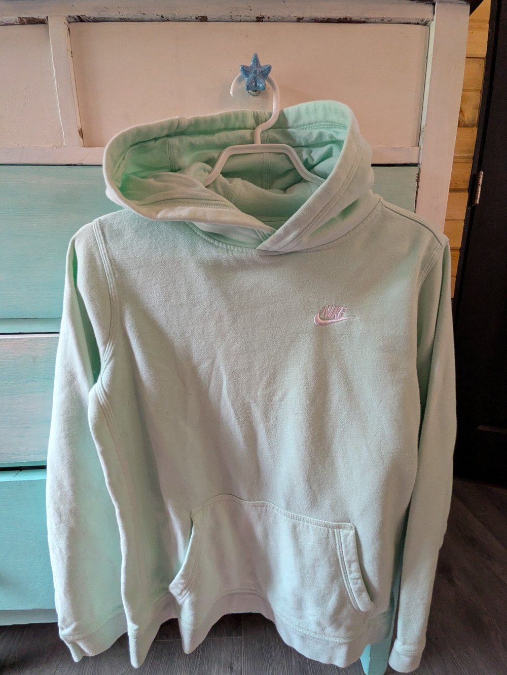 Nike Mint Green Hooded Pullover Sweatshirt